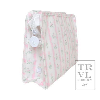 Roadie Medium - Ribbon Floral Pink Zip Pouch