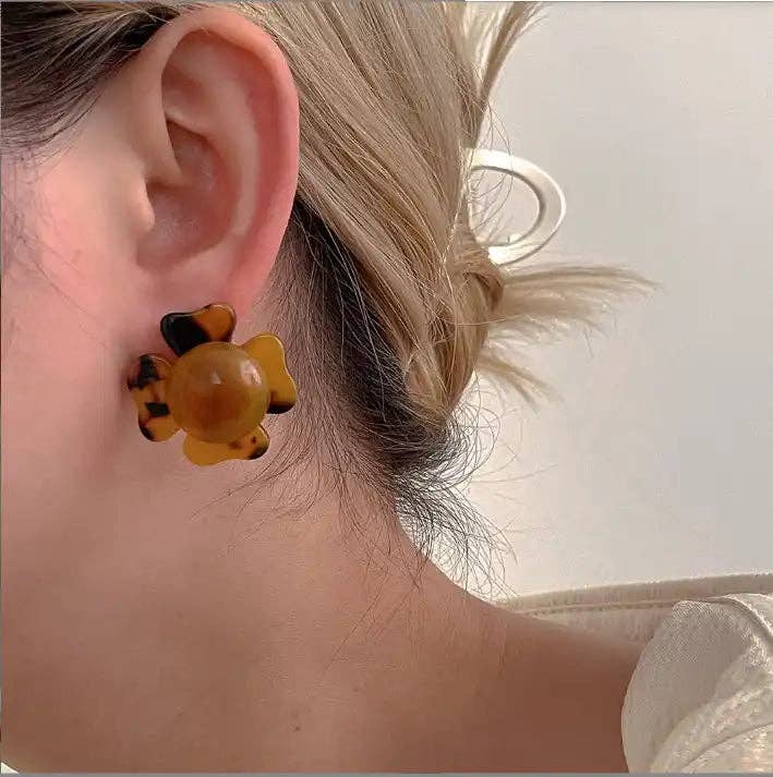 LINNY CO Amelia Earrings - Brown Tortoise